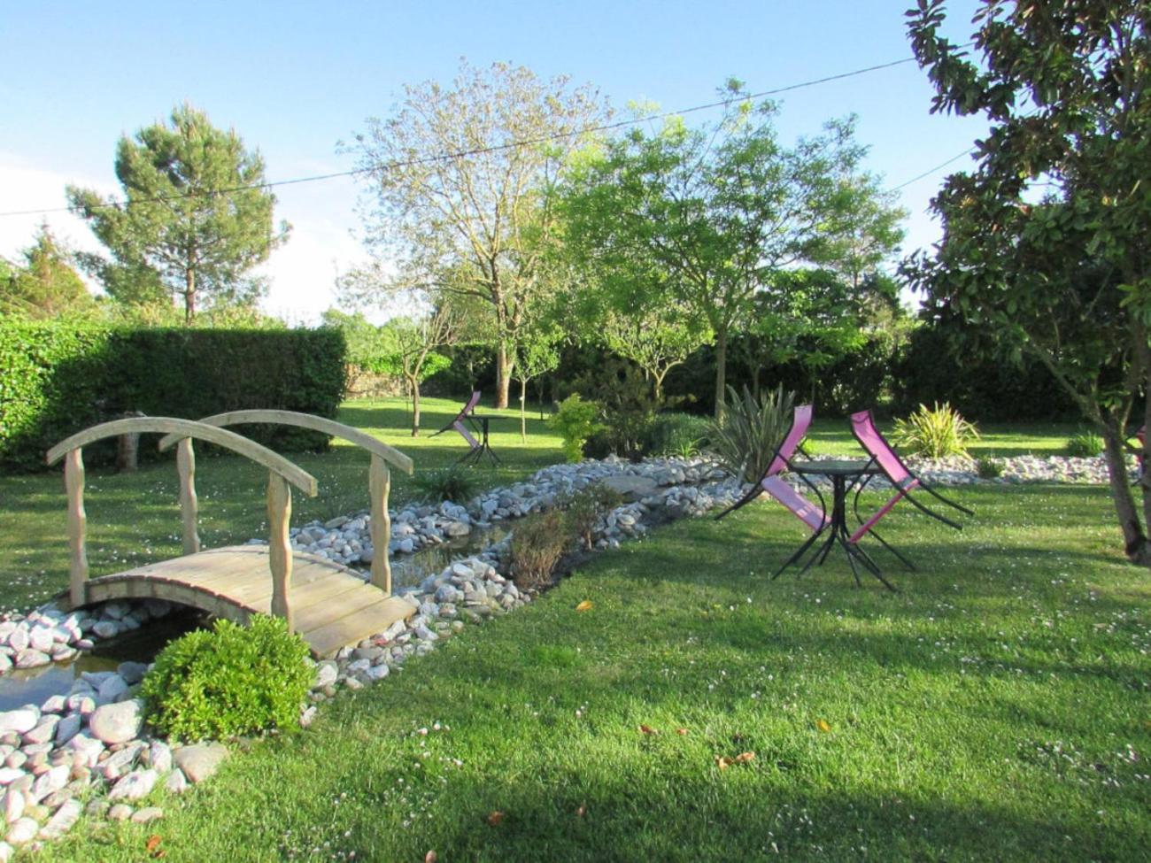 Logis De Chalons A La Mer Le Gua  Exterior photo