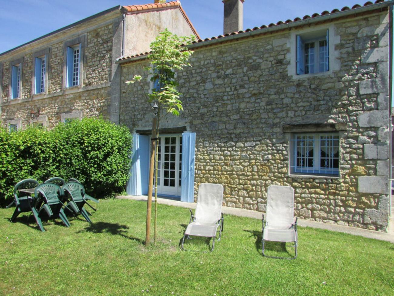 Logis De Chalons A La Mer Le Gua  Exterior photo