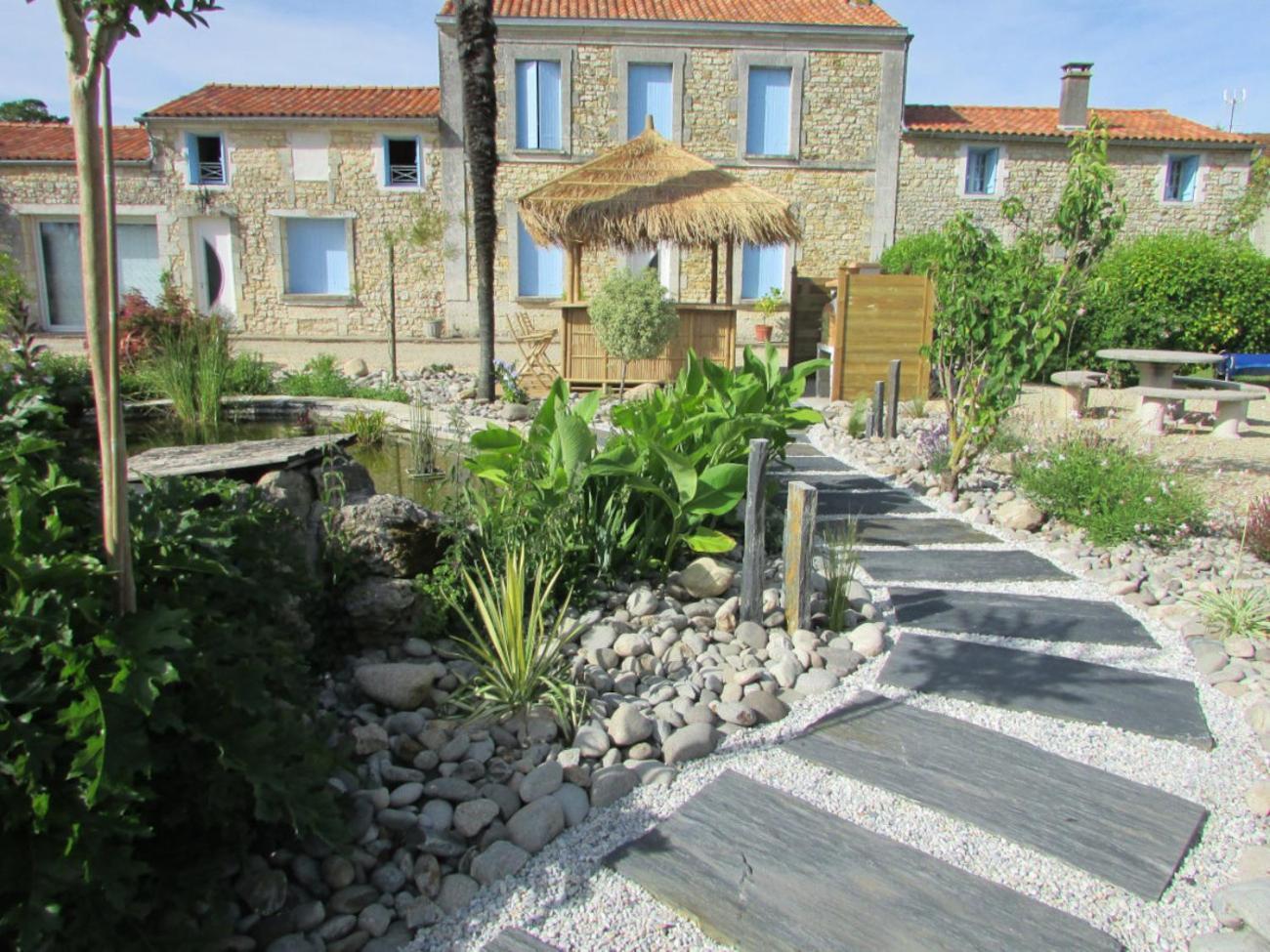 Logis De Chalons A La Mer Le Gua  Exterior photo