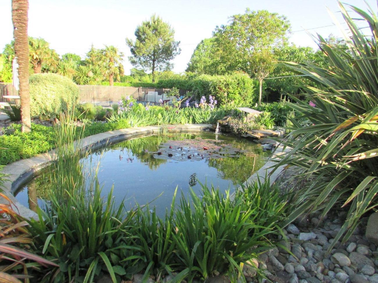 Logis De Chalons A La Mer Le Gua  Exterior photo